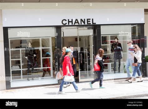 chanel outlet website.